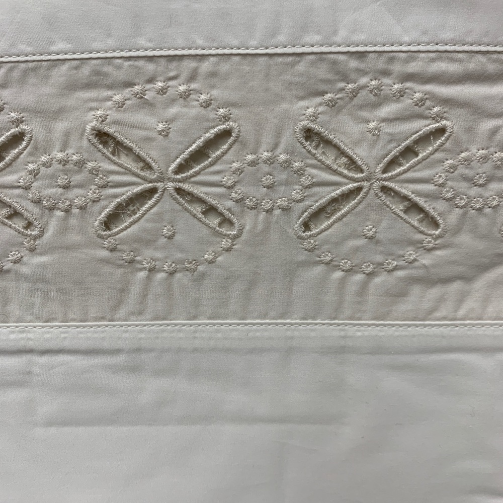 Beekman 1802 Stillwater King Plillowcases Cream S2 -NEW - Picture 4 of 5